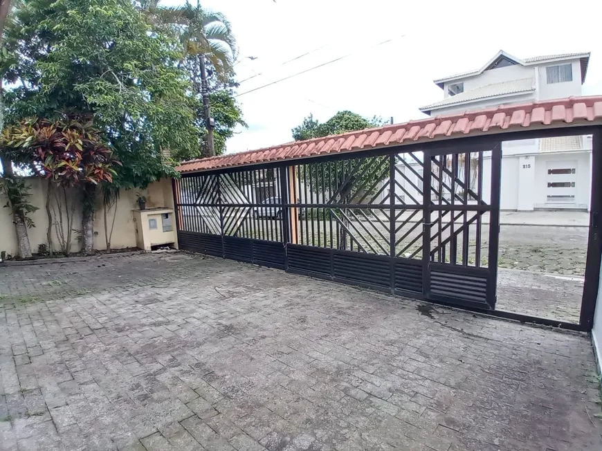 Foto 1 de Casa com 3 Quartos à venda, 127m² em Nova Peruíbe, Peruíbe