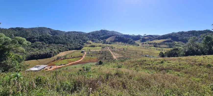 Foto 1 de Fazenda/Sítio à venda, 40000m² em , São Pedro de Alcântara