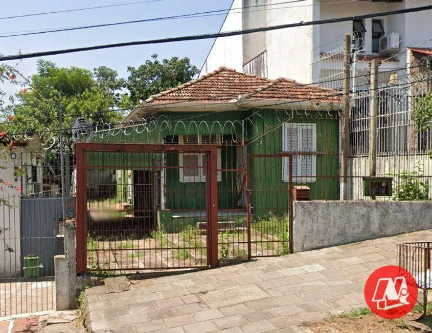 Foto 1 de Lote/Terreno à venda, 272m² em Partenon, Porto Alegre