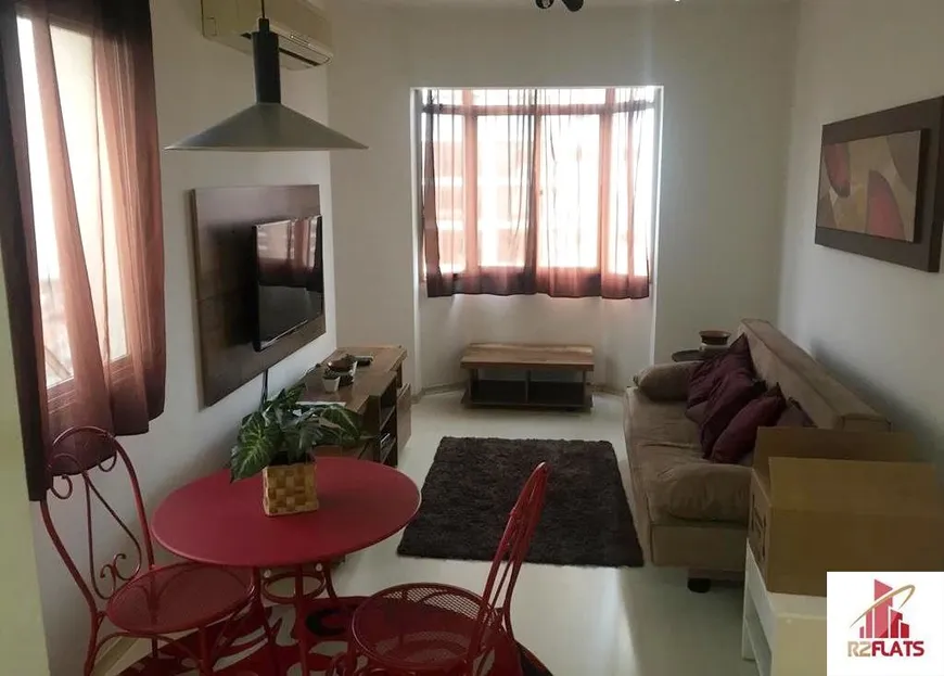 Foto 1 de Flat com 1 Quarto à venda, 42m² em Vila Olímpia, São Paulo