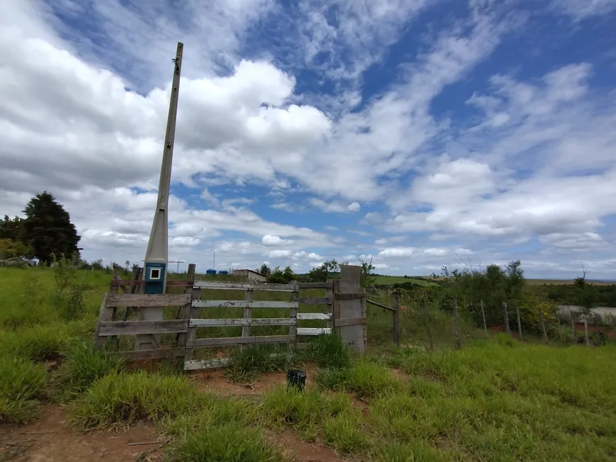 Foto 1 de Fazenda/Sítio com 2 Quartos à venda, 70m² em Cercado, Aracoiaba da Serra