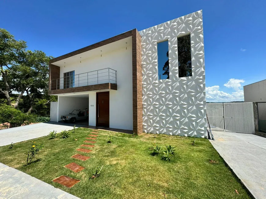 Foto 1 de Fazenda/Sítio com 3 Quartos à venda, 1260m² em , Carmo do Cajuru