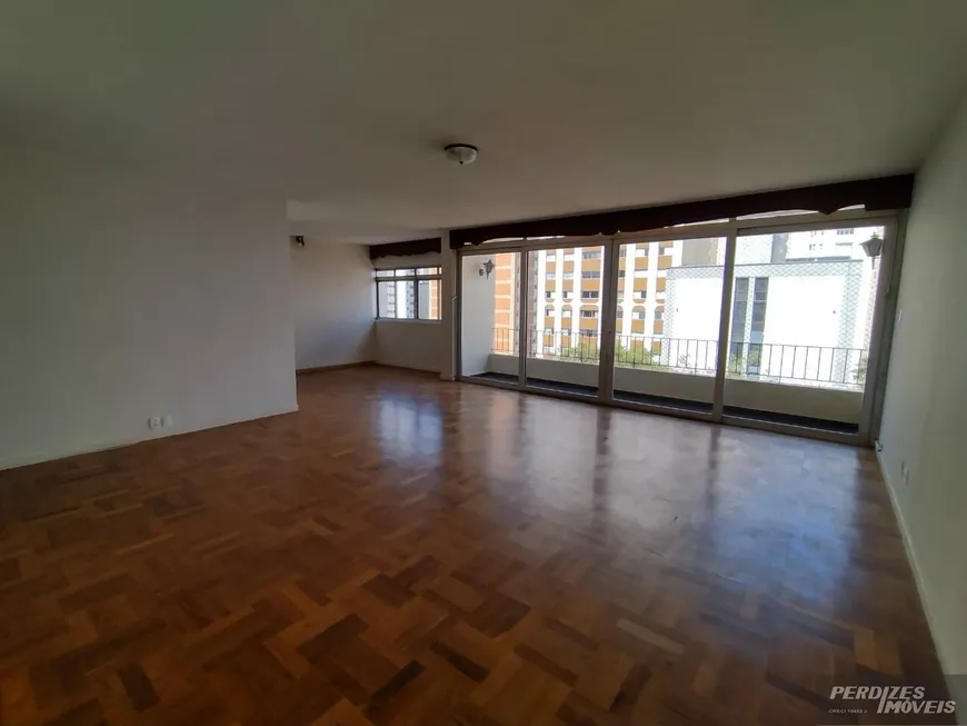 Foto 1 de Apartamento com 3 Quartos para venda ou aluguel, 137m² em Perdizes, São Paulo