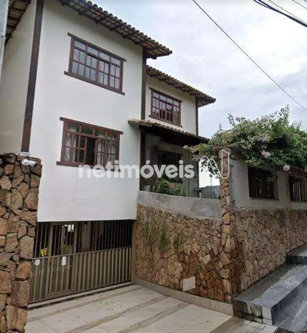 Foto 1 de Casa com 5 Quartos à venda, 409m² em Praia da Costa, Vila Velha