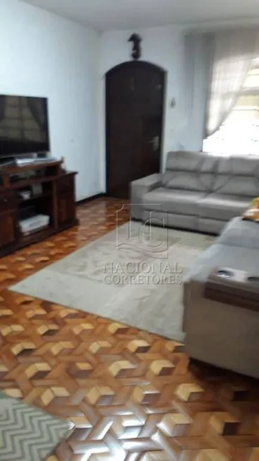 Foto 1 de Sobrado com 2 Quartos à venda, 133m² em Campestre, Santo André