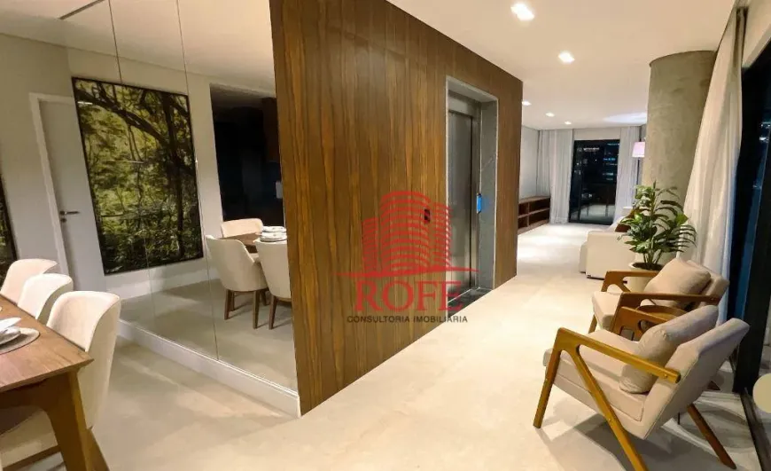 Foto 1 de Apartamento com 3 Quartos à venda, 156m² em Vila Olímpia, São Paulo