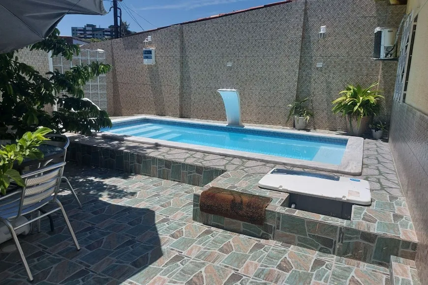 Foto 1 de Casa com 4 Quartos para venda ou aluguel, 622m² em Parque Residencial Maria Elmira , Caçapava