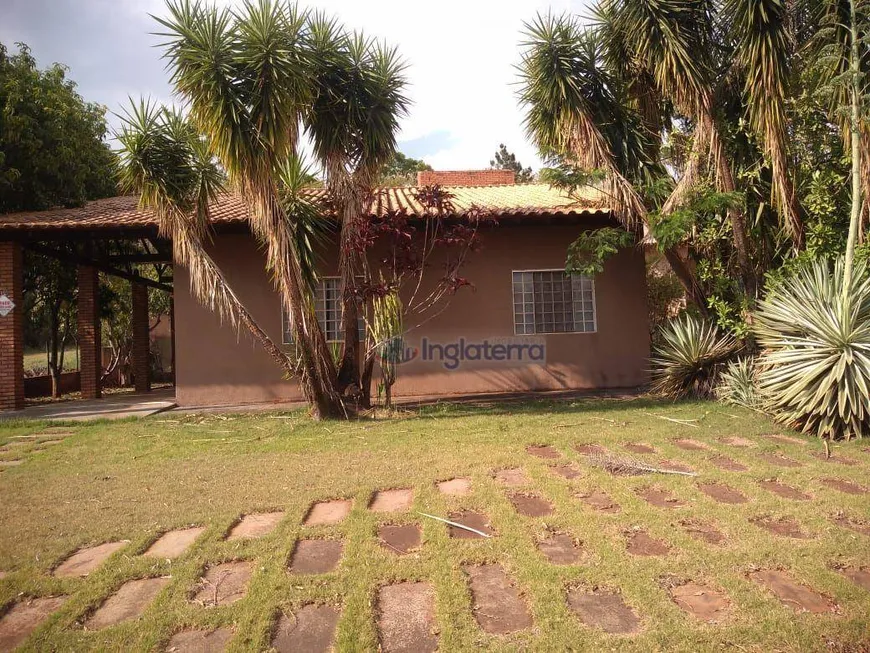 Foto 1 de Fazenda/Sítio com 2 Quartos à venda, 187m² em , Alvorada do Sul