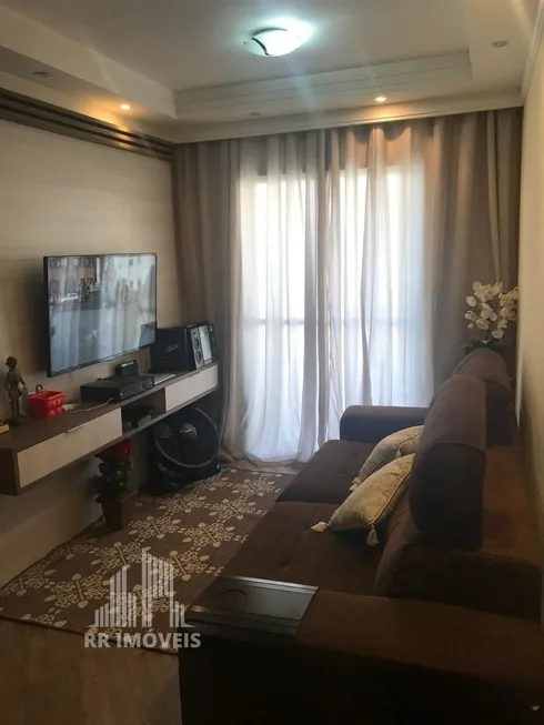 Foto 1 de Apartamento com 2 Quartos à venda, 61m² em Jardim Tupanci, Barueri