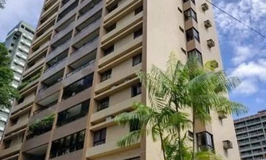 Foto 1 de Apartamento com 4 Quartos à venda, 424m² em Espinheiro, Recife