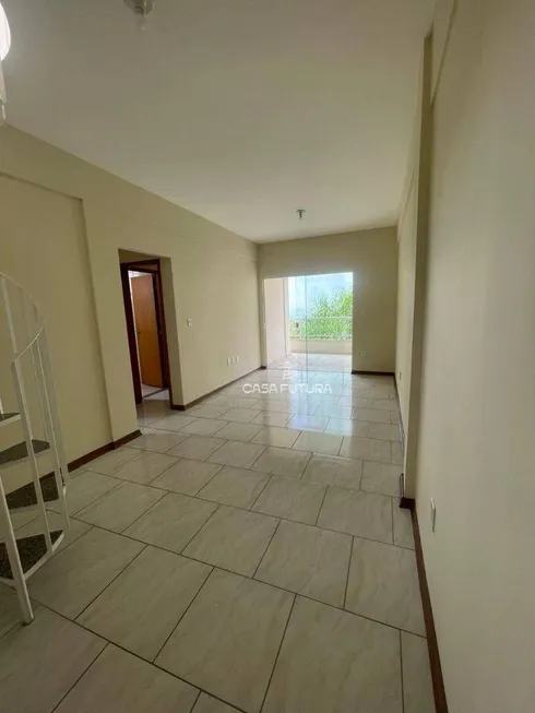 Foto 1 de Cobertura com 2 Quartos à venda, 140m² em Jardim Normandia, Volta Redonda