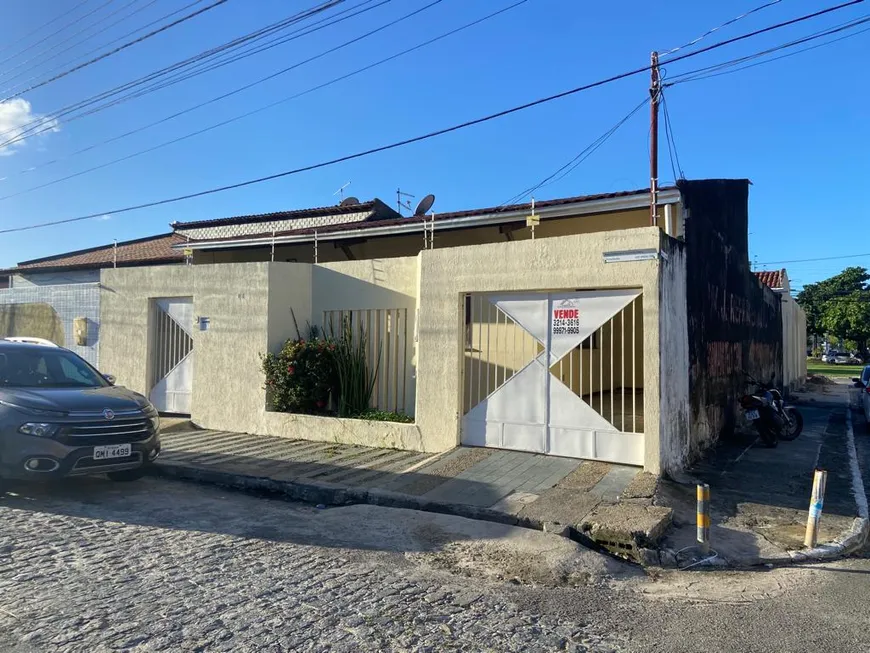 Foto 1 de Casa com 3 Quartos à venda, 160m² em Farolândia, Aracaju