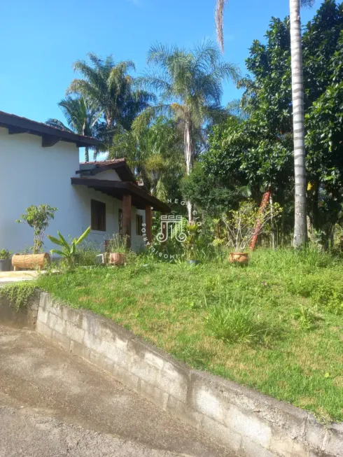 Foto 1 de Fazenda/Sítio com 3 Quartos à venda, 53m² em Chácaras Santa Martha, Várzea Paulista