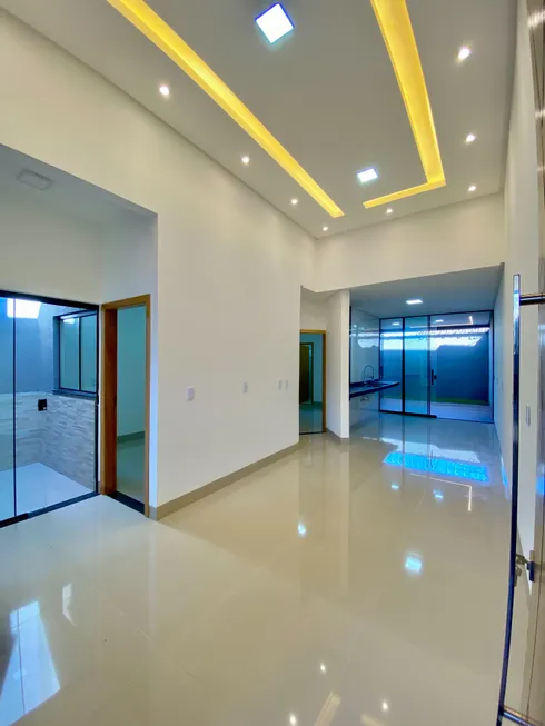 Foto 1 de Casa com 3 Quartos à venda, 111m² em Residencial Alice Barbosa, Goiânia