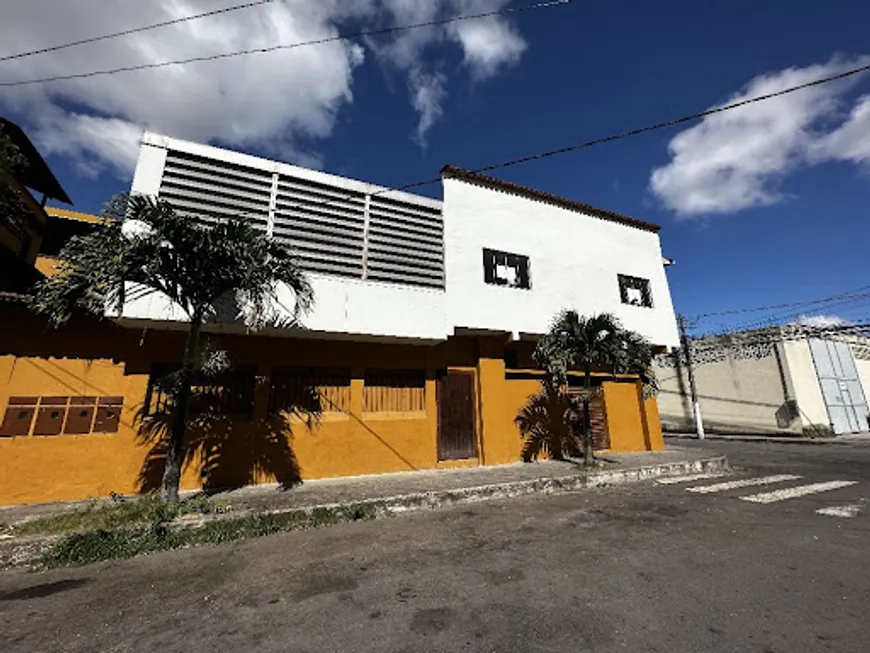 Foto 1 de Sala Comercial para alugar, 140m² em Soteco, Vila Velha