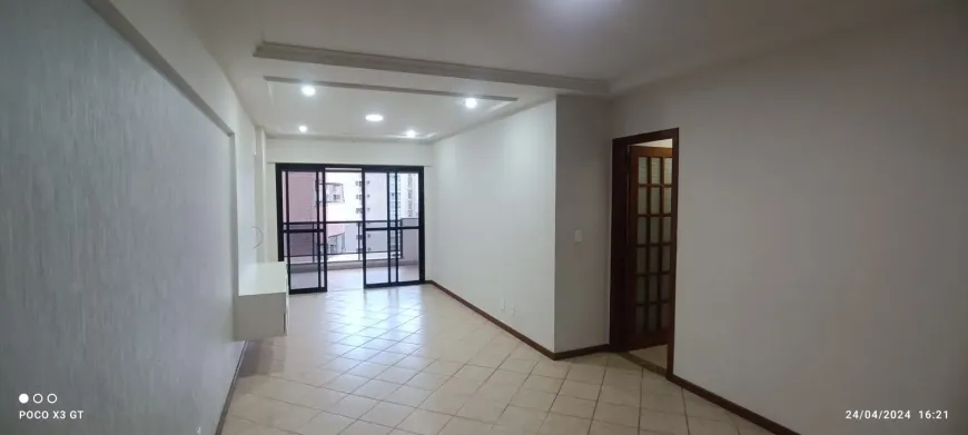 Foto 1 de Apartamento com 3 Quartos à venda, 145m² em Praia da Costa, Vila Velha