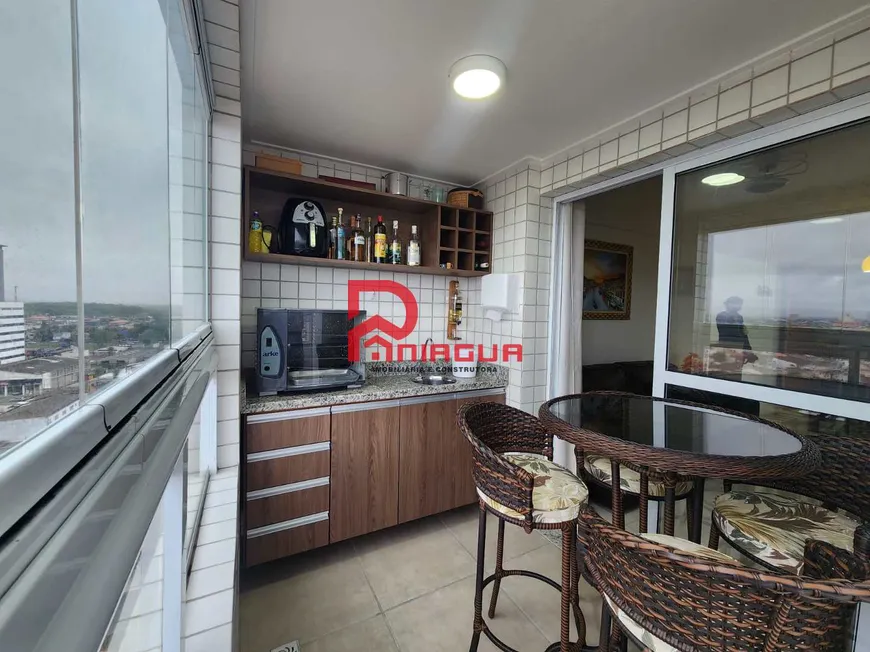 Foto 1 de Apartamento com 2 Quartos à venda, 65m² em Vila Guilhermina, Praia Grande