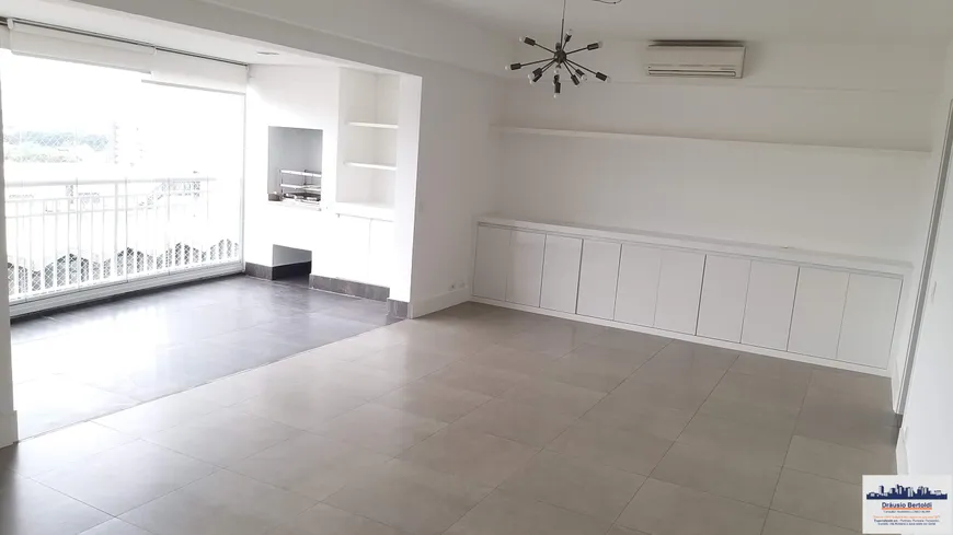 Foto 1 de Apartamento com 3 Quartos à venda, 141m² em Vila Romana, São Paulo
