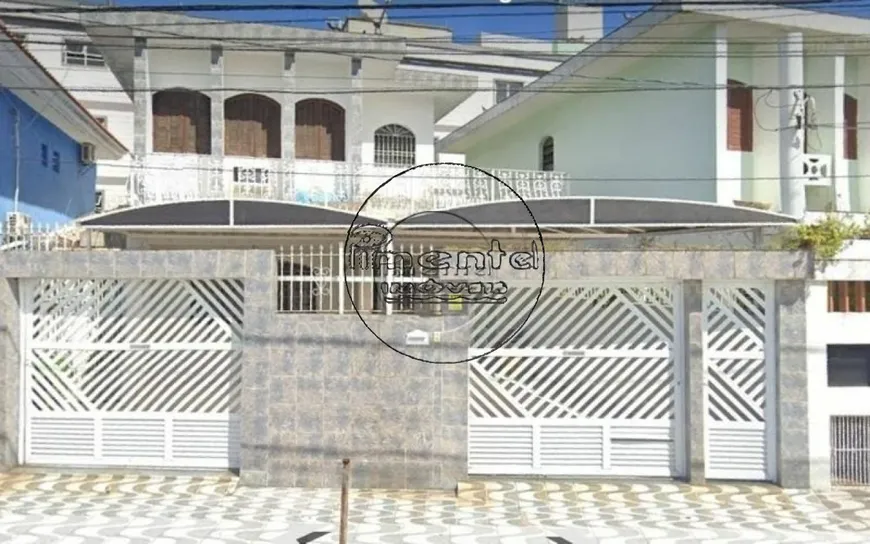 Foto 1 de Sobrado com 3 Quartos para venda ou aluguel, 144m² em Boqueirão, Praia Grande