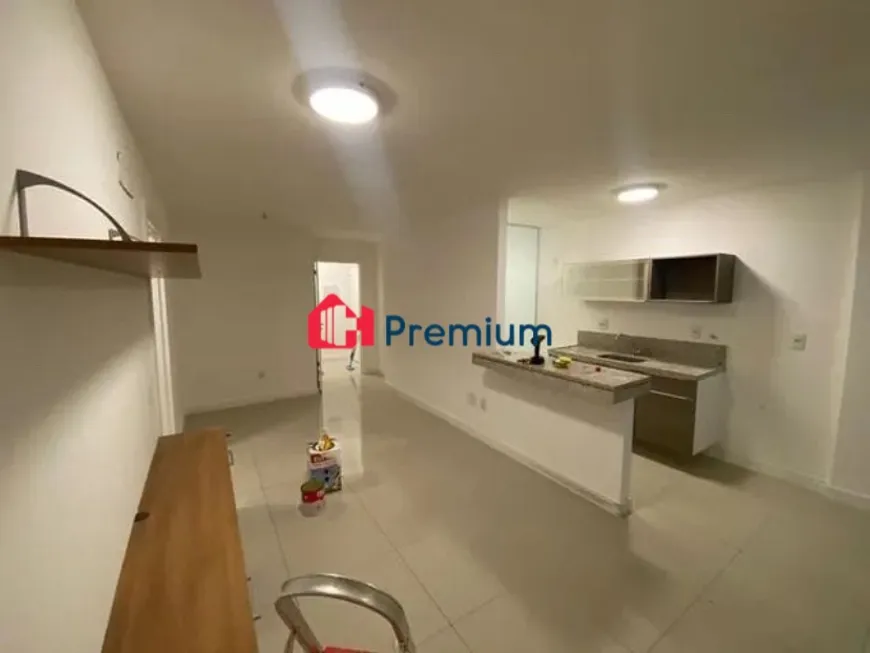 Foto 1 de Apartamento com 2 Quartos à venda, 80m² em Barra da Tijuca, Rio de Janeiro