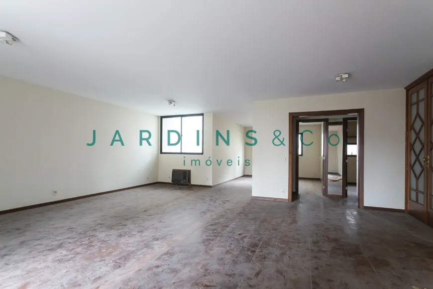 Foto 1 de Apartamento com 3 Quartos à venda, 268m² em Itaim Bibi, São Paulo