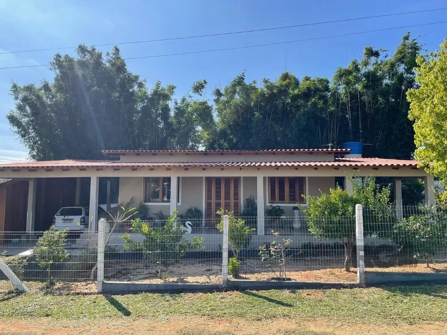 Foto 1 de Casa com 4 Quartos à venda, 286m² em Águas Claras, Viamão