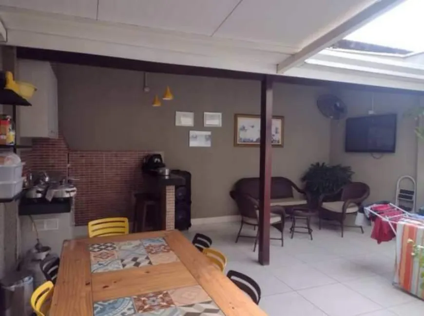 Foto 1 de Casa com 3 Quartos à venda, 100m² em Doron, Salvador