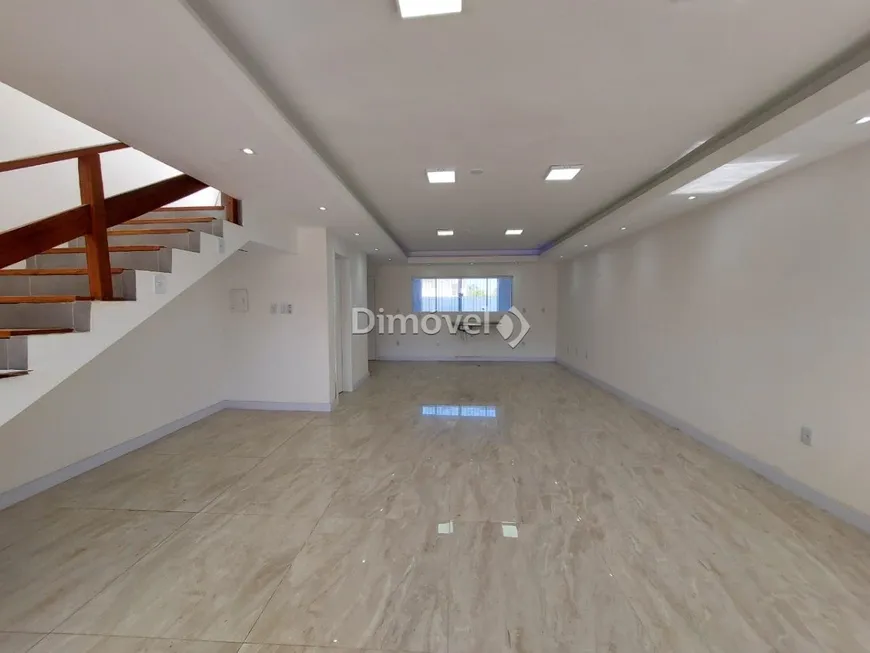 Foto 1 de Casa com 3 Quartos à venda, 145m² em Hípica, Porto Alegre