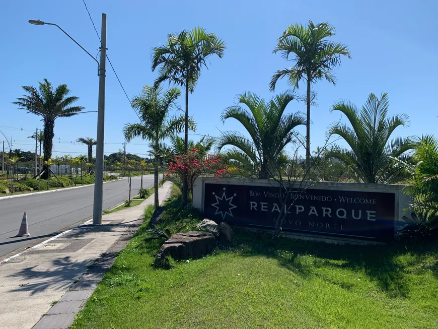 Foto 1 de Lote/Terreno à venda, 450m² em Ingleses do Rio Vermelho, Florianópolis