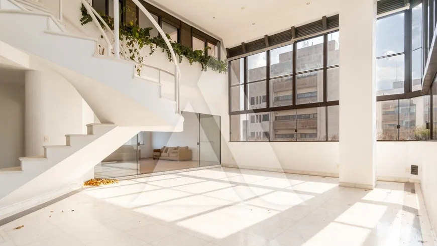 Foto 1 de Apartamento com 4 Quartos à venda, 540m² em Alto de Pinheiros, São Paulo