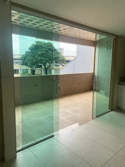 Foto 1 de Apartamento com 2 Quartos para alugar, 200m² em Parque Rosario, Nova Iguaçu