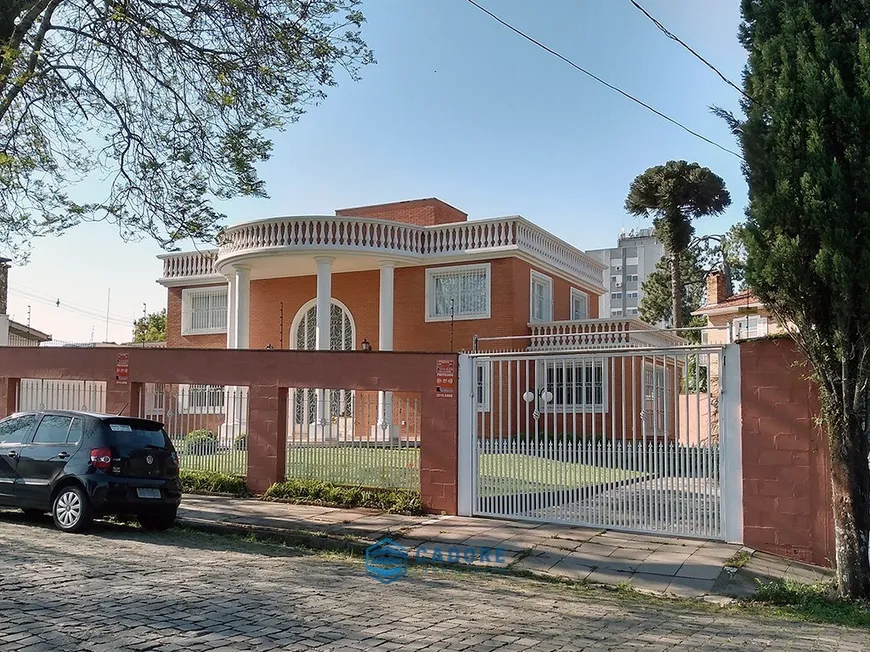 Foto 1 de Casa com 4 Quartos à venda, 585m² em Petrópolis, Caxias do Sul