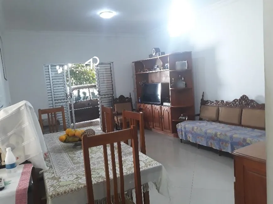 Foto 1 de Casa com 2 Quartos à venda, 138m² em Rodoviária Parque, Cuiabá