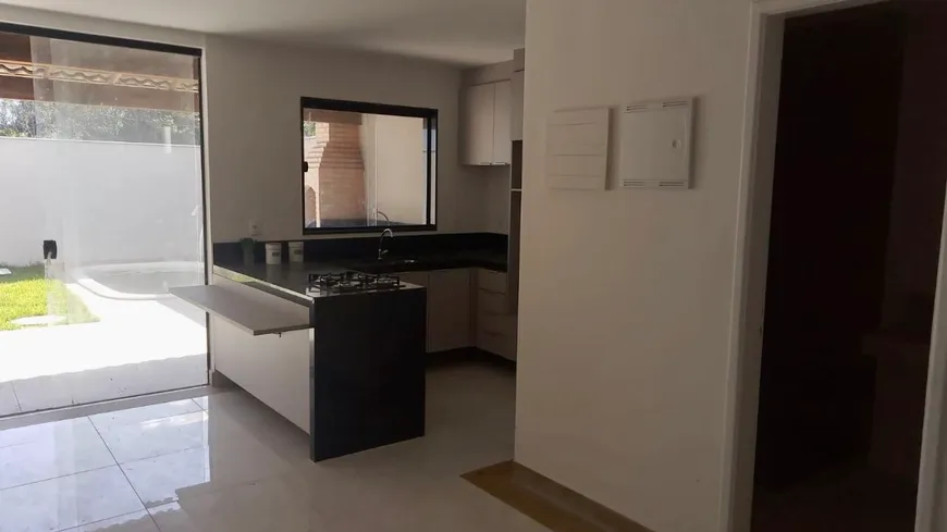 Foto 1 de Casa de Condomínio com 3 Quartos à venda, 110m² em Guaratiba, Rio de Janeiro