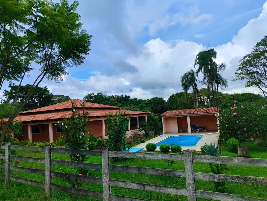 Foto 1 de Fazenda/Sítio à venda em Centro, Corumbá de Goiás