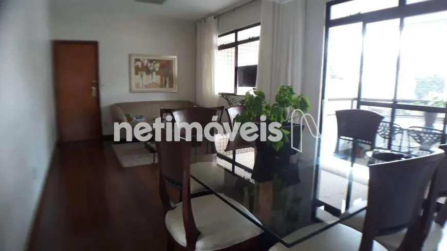 Foto 1 de Apartamento com 4 Quartos à venda, 130m² em Santo Antônio, Belo Horizonte