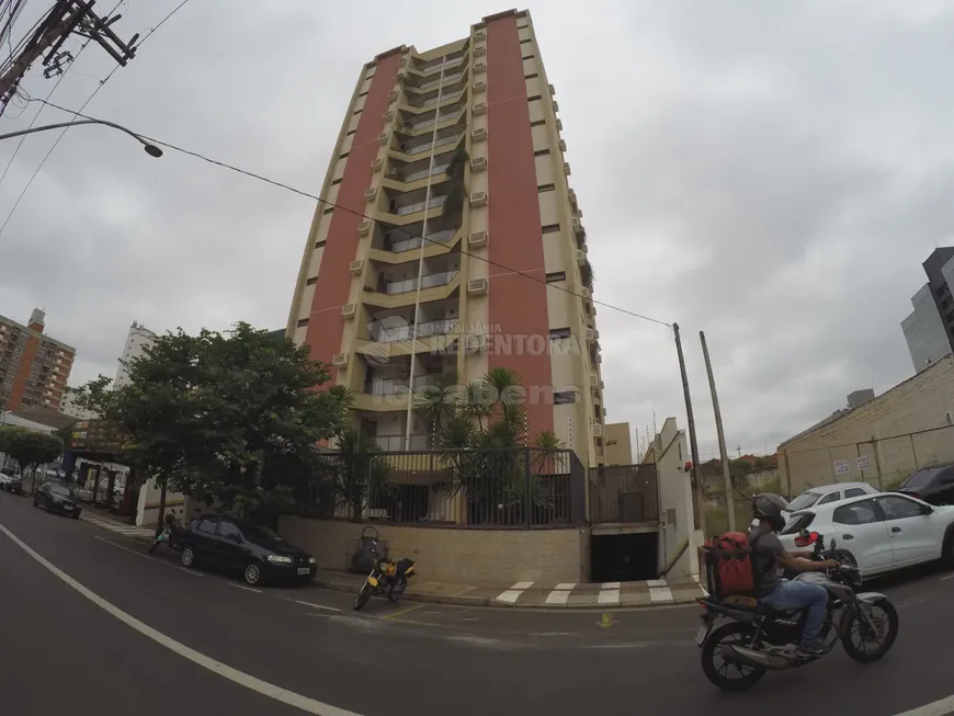 Foto 1 de Apartamento com 3 Quartos à venda, 103m² em Vila Redentora, São José do Rio Preto
