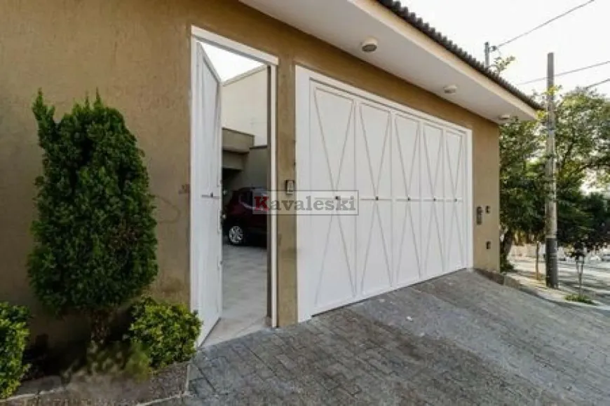 Foto 1 de Casa com 3 Quartos à venda, 200m² em Vila Monumento, São Paulo