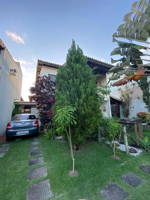 Foto 1 de Casa de Condomínio com 3 Quartos à venda, 254m² em Stella Maris, Salvador