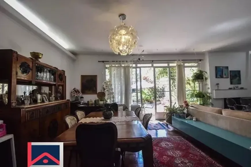 Foto 1 de Casa com 3 Quartos à venda, 300m² em Brooklin, São Paulo