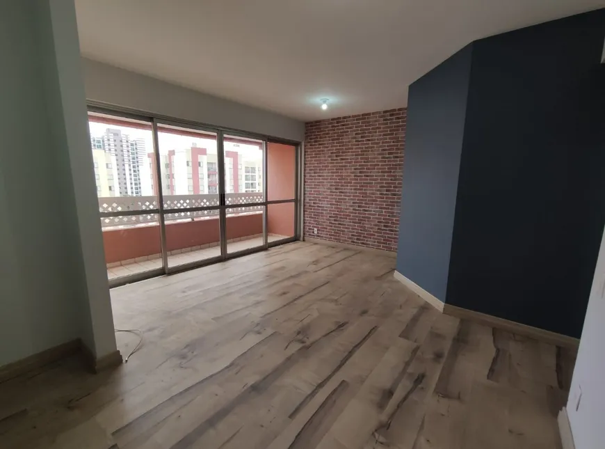 Foto 1 de Apartamento com 3 Quartos para alugar, 77m² em Jardim Têxtil, São Paulo