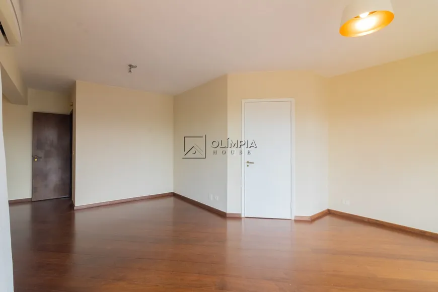Foto 1 de Apartamento com 3 Quartos para alugar, 150m² em Brooklin, São Paulo