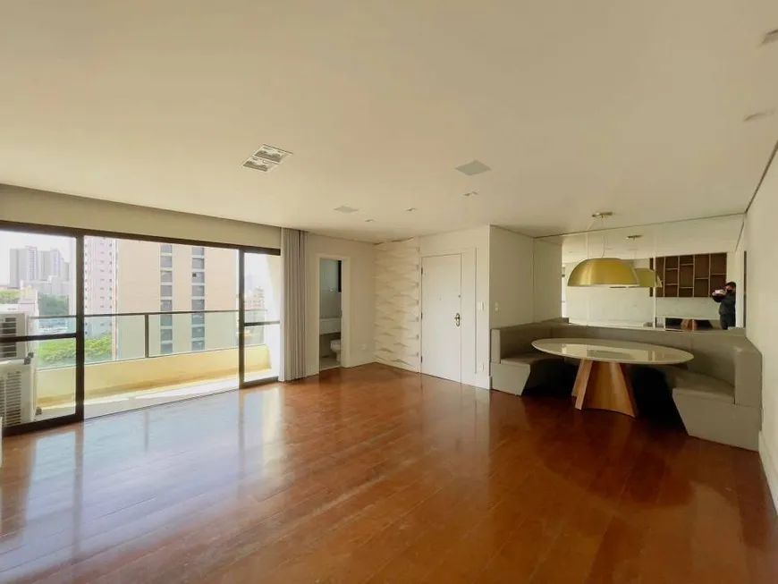 Foto 1 de Apartamento com 3 Quartos à venda, 132m² em Cambuí, Campinas