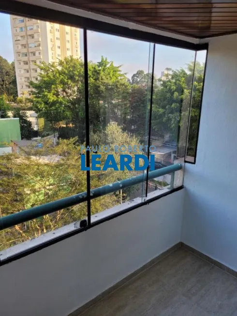 Foto 1 de Apartamento com 2 Quartos à venda, 61m² em Super Quadra, São Paulo