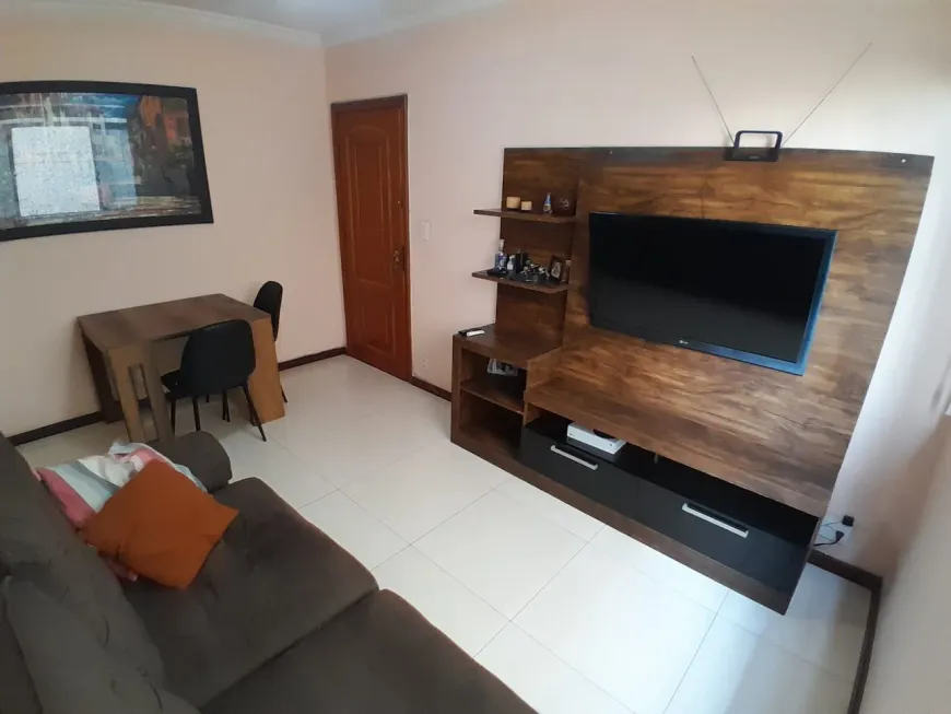 Foto 1 de Apartamento com 2 Quartos à venda, 54m² em Vista Alegre, Rio de Janeiro