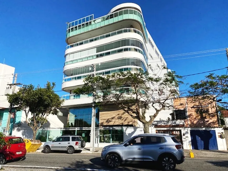 Foto 1 de Apartamento com 3 Quartos à venda, 154m² em Sao Bento, Cabo Frio