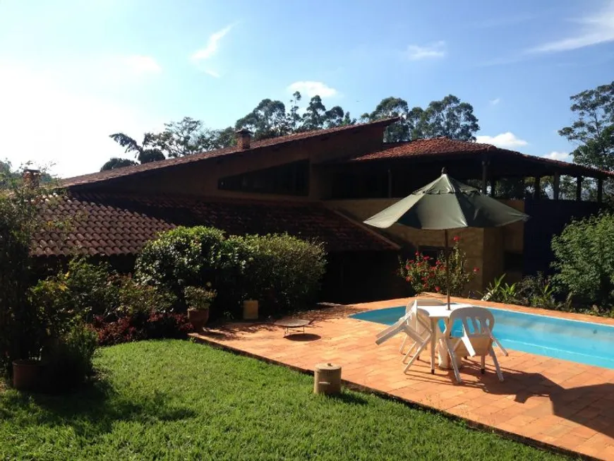 Foto 1 de Fazenda/Sítio com 7 Quartos para venda ou aluguel, 1500m² em Serra Azul, Mateus Leme