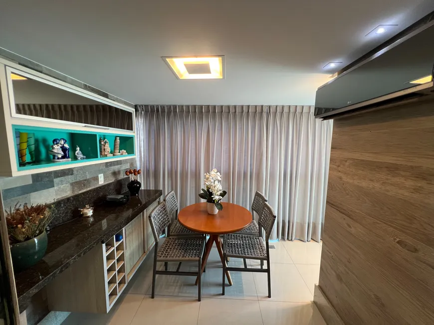 Foto 1 de Apartamento com 3 Quartos à venda, 85m² em Enseada do Suá, Vitória