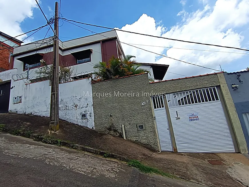 Foto 1 de Casa com 3 Quartos para alugar, 147m² em São Pedro, Juiz de Fora
