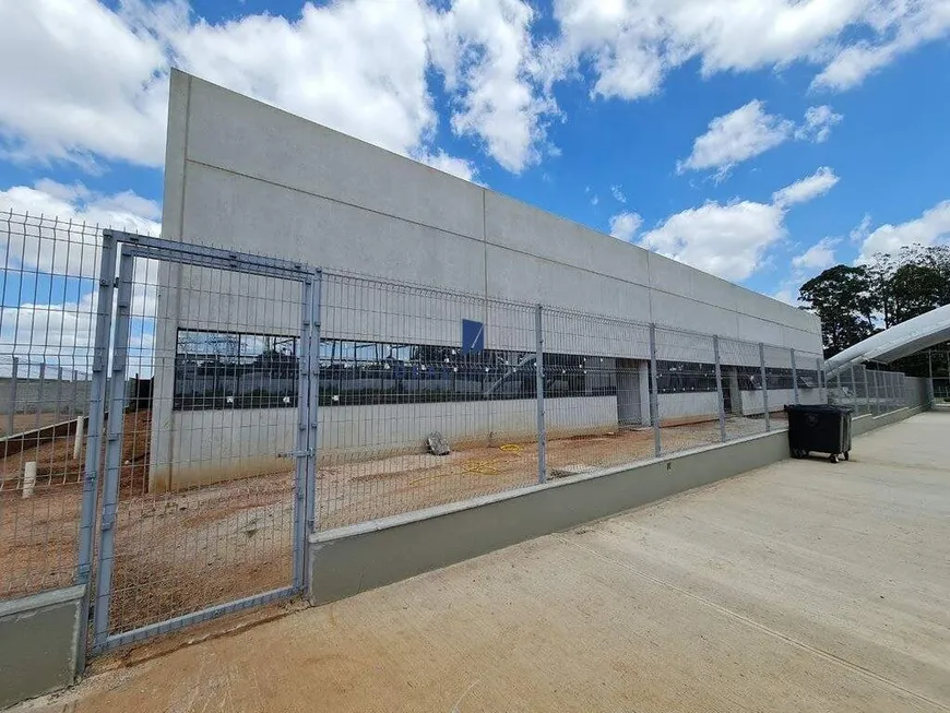 Foto 1 de Galpão/Depósito/Armazém para alugar, 2050m² em Iporanga, Sorocaba